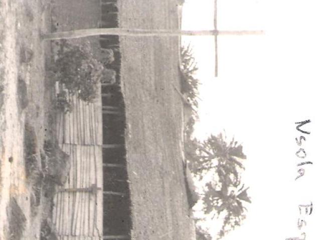 2.4. ANEXO 15, FOTO N.º 01. Ancienne Eglise Nsola 1963