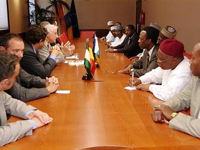 El director general de Casa Africa recibe a una delegación del Gobierno de Nigeria