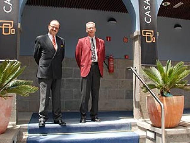 Casa África recibe la visita de representantes diplomáticos de Suiza