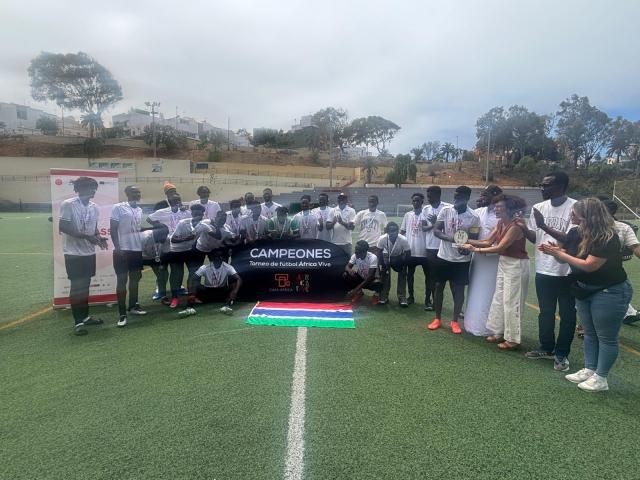 Gambia se alza vencedora del torneo