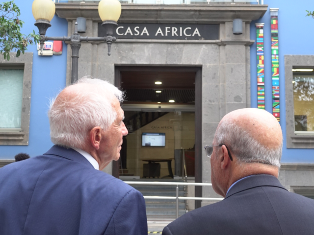 Josep Borrell visita Casa África