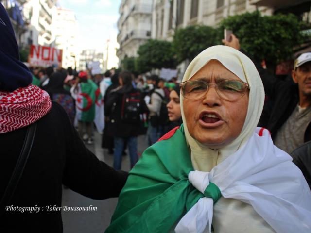 Marche pacifique d'alger