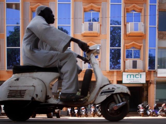 Motos y ciudad