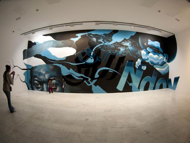 'Graffrica. Arte Urbano Africano' transforma las salas de exposición de Casa África
