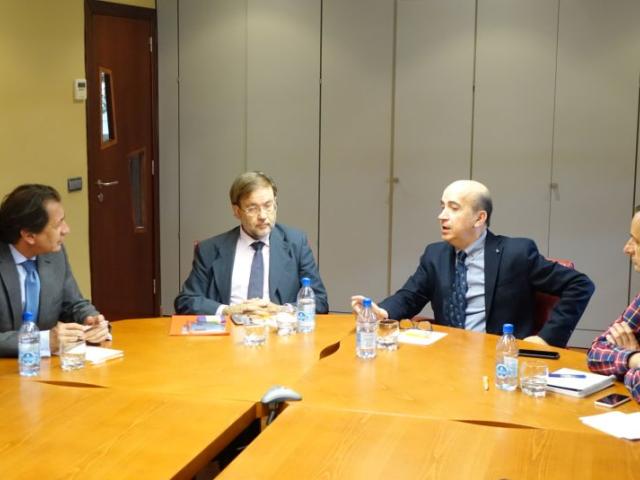 El director del Instituto Cervantes de Rabat visita Casa África