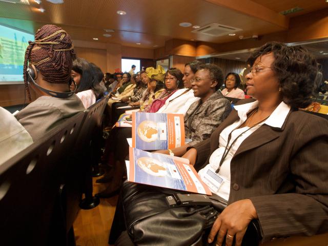 Cerca de 60 mujeres profesionales de puertos africanos se forman durante una semana en Canarias sobre el modelo portuario español