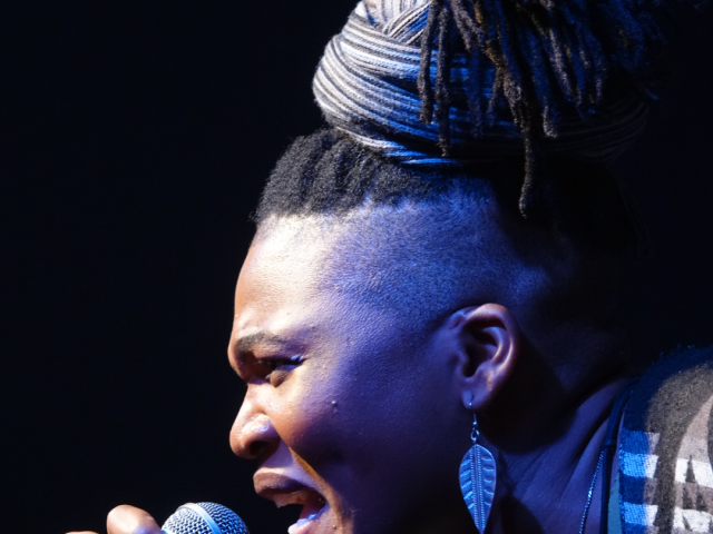 El compromiso de Ruth Mahogany and The ARB Music Band y el tambor parlante de ARA The Queen of Drums mostrarán este verano en festivales españoles el enorme talento creativo de la música nigeriana